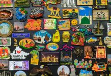 Ποιος σκέφτηκε τη μόδα με τα μαγνητάκια από τα ταξίδια;