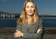 «Βλέπω το ψέμα να επιβραβεύεται, η αλήθεια ανοίγει μέτωπα»