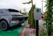 Η Blink Charging Hellas ξεπερνά τα 100 σημεία φόρτισης σε καταστήματα λιανικής