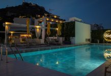 Αύγουστος με Πανσέληνο & Μελωδίες στον Ουρανό: Μια μαγευτική βραδιά στο Vertigo Pool του St George Lycabettus