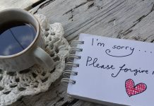 Αν μιλούσες στον φίλο σου όπως μιλάς στον εαυτό σου, θα είχες μείνει μόνος…