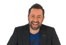 Το MAD TV τη Δευτέρα 10/11 φιλοξένησε τους Γιάννη Τουμπάνο, Αντίνοο Αλμπάνη και Σωτήρη Γεωργίου