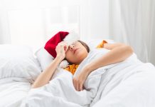 Γιατί στολίζουμε τόσο νωρίς φέτος; (Και μήπως δεν έχει να κάνει με τα Χριστούγεννα;)