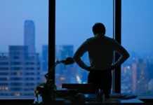 Worry Window & Mental Load: Το παράθυρο που ανοίγεις για να μην κουβαλάς όλον τον κόσμο στις πλάτες σου