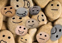 The Emotional Queue: Γιατί νιώθουμε ότι η ζωή μας είναι πάντα «σε αναμονή»