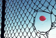 Δεν λύνονται όλα. Μερικά απλώς τα αφήνεις να περάσουν…