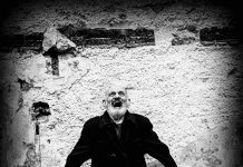 «Ροδάφ’νον»: Ένα συγκλονιστικό ταξίδι στην ποντιακή ψυχή στο Από Μηχανής Θέατρο