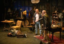 «Αμερικάνικος Βούβαλος»: Νέος κύκλος παραστάσεων για τη σκοτεινή καρδιά του αμερικανικού ονείρου