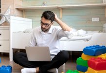 The Great Office Recall: Το τέλος της τηλεργασίας και ο ψηφιακός «εμφύλιος» για την αυτονομία