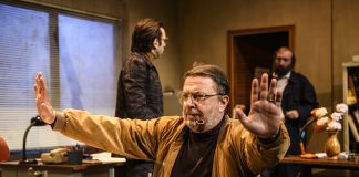 Ανεξάρτητα Κράτη: Καλοκαιρινή περιοδεία 2026 σε Λυκαβηττό και Βεάκειο