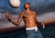 Raphinha x Calvin Klein: Ο Βραζιλιάνος σταρ σκοράρει και στον κόσμο της μόδας