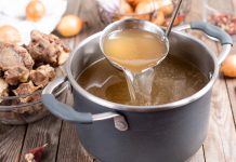 Bone Broth: Ο ζωμός από κόκαλα ως ελιξίριο ομορφιάς