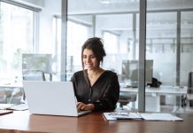 Το «Zoom Face» φταίει για την αύξηση αισθητικών παρεμβάσεων;