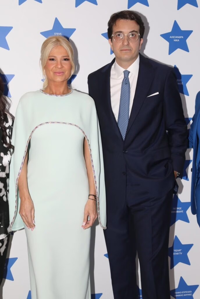 Η Φαίη Σκορδά στηρίζει το Make-A-Wish Ελλάδος με εμφάνιση Celia Kritharioti Haute Couture_visual(2)