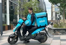 Έρευνα Ipsos για τη Wolt: 9 στους 10 Έλληνες στηρίζουν την ευελιξία στην εργασία των διανομέων