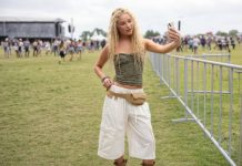Festival Dress Code: Η νέα συλλογή της Stradivarius “μυρίζει” καλοκαίρι, μουσική και ηλιοβασιλέματα