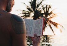 Offline Luxury: Γιατί η αποσύνδεση έγινε το νέο σύμβολο κοινωνικού κύρους