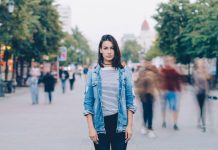 Δεν σε κάνει ελκυστικό η ομορφιά. Σε κάνει η ηρεμία.