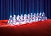 Η Mondelēz International και η Swarovski παρουσιάζουν τη συλλεκτική Toblerone Crystal Bar με φιλανθρωπικό χαρακτήρα