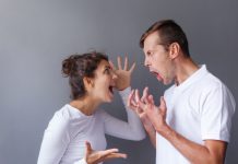 Νεύρα, νεύρα, νεύρα. Τι μας έχει πιάσει τελικά;