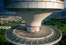Η Red Bull BORA hansgrohe παρουσίασε τη νέα της εμφάνιση για το Tour de France από την κορυφή του Ολυμπιακού Πύργου