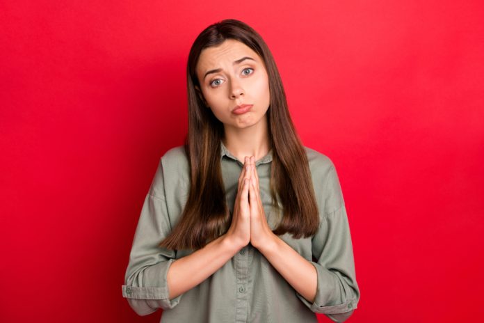 Close-up,Portrait,Of,Her,She,Nice,Attractive,Sad,Unhappy,Upset